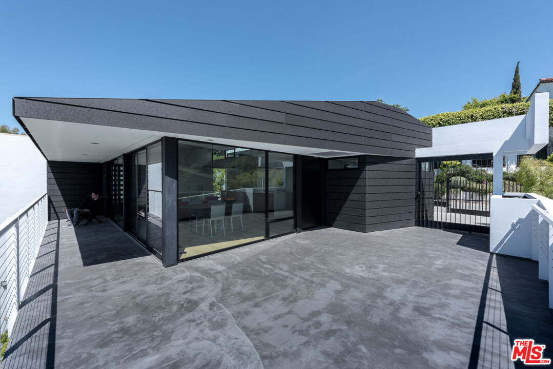 6312 Quebec Dr