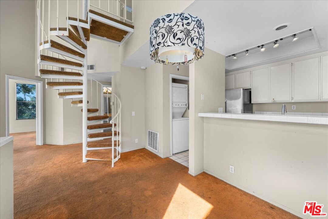 16960 Algonquin St Unit: I-201
