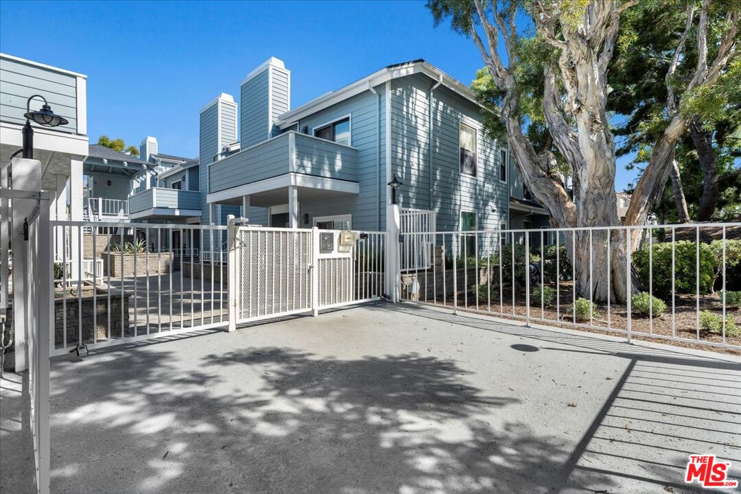 16960 Algonquin St Unit: I-201