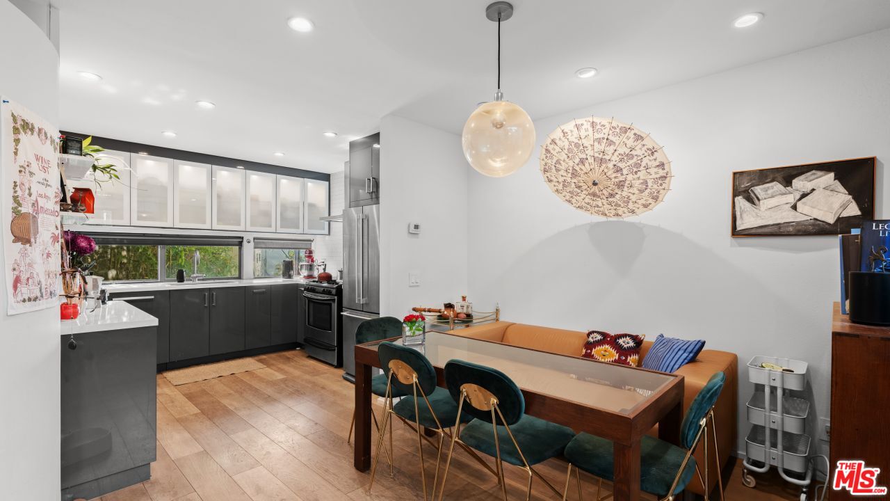 821 Bay St Unit: C3