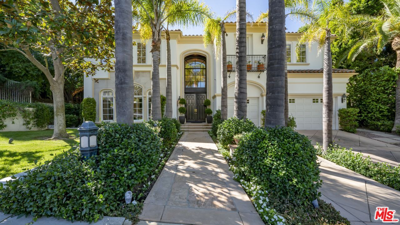 3311 Clerendon Rd