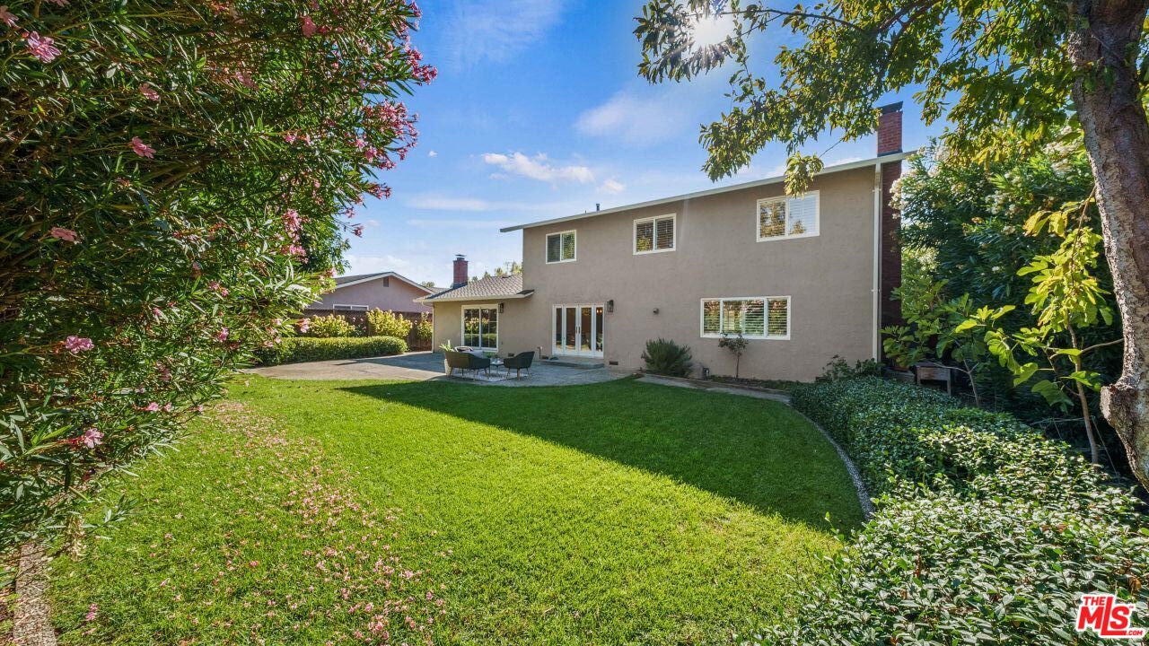 2260 Constitution Dr