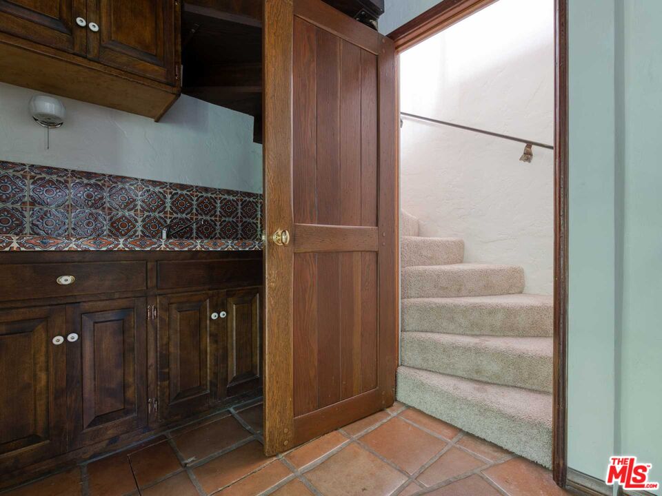10423 Quito Ln