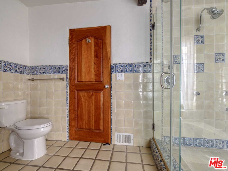 10423 Quito Ln