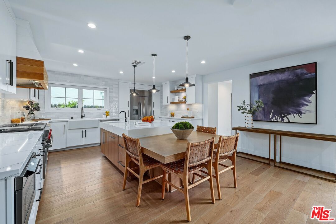 12051 Laurel Terrace Dr