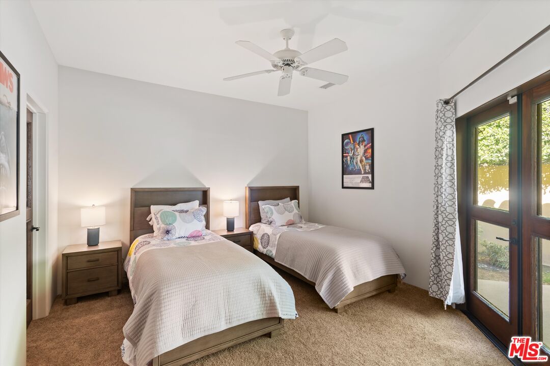 1115 Village Ct