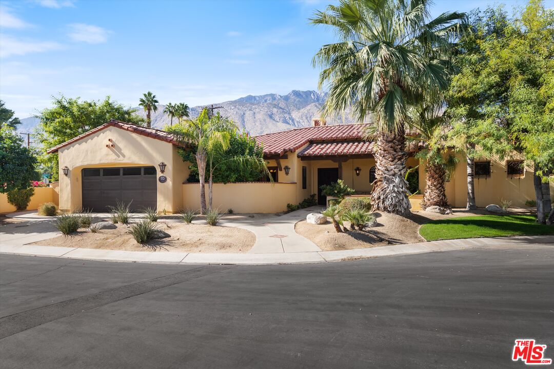 1115 Village Ct