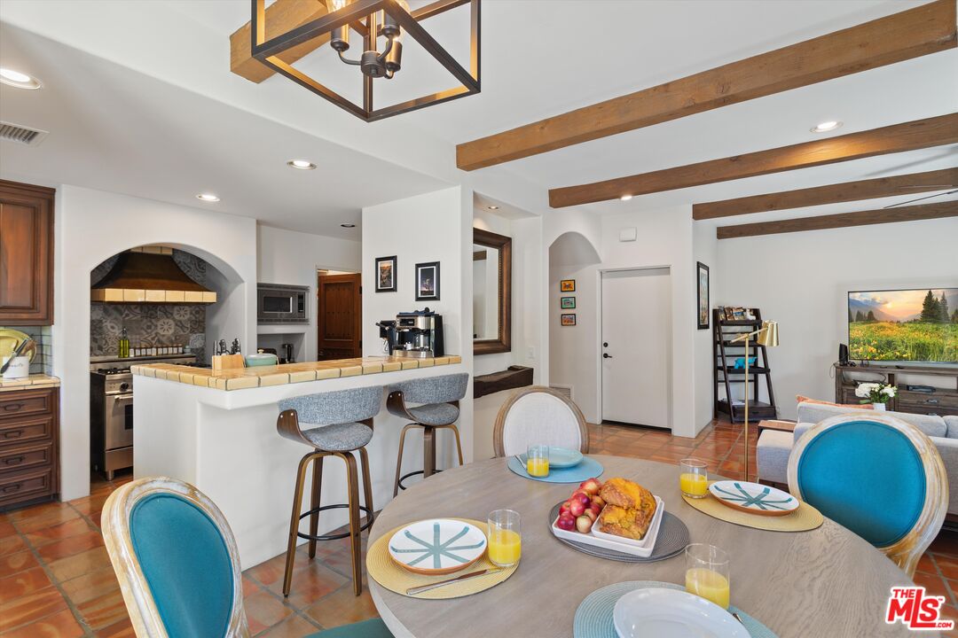 1115 Village Ct