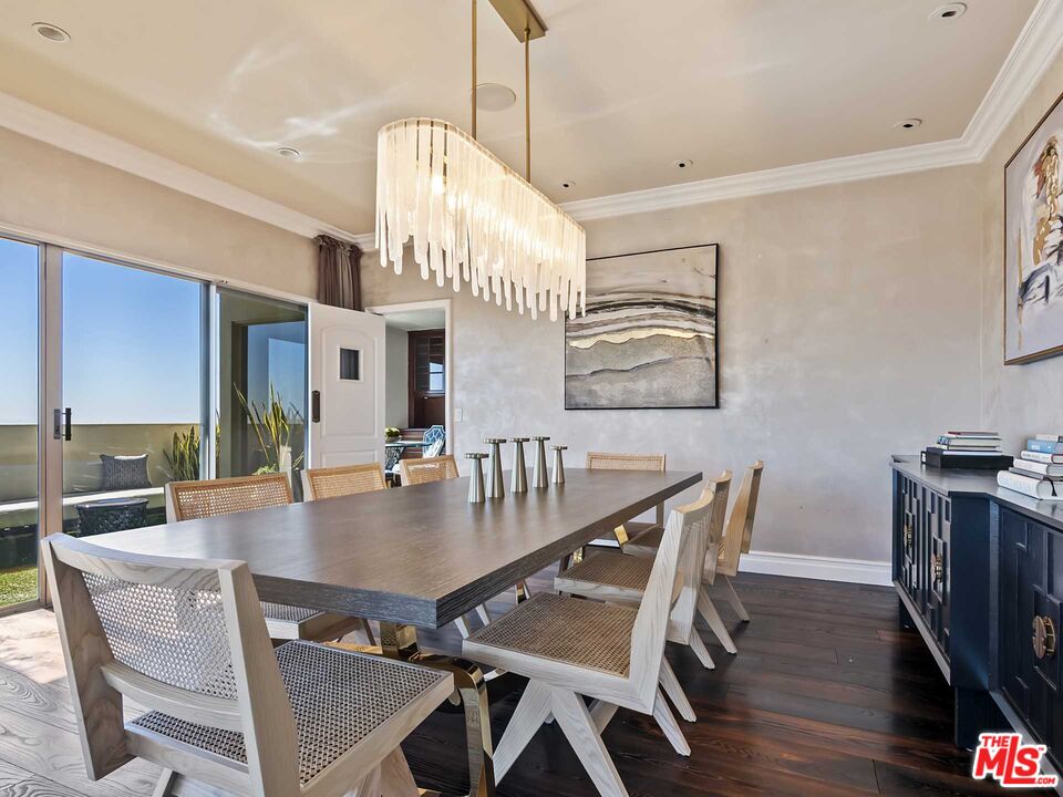 10701 Wilshire Blvd Unit: PH B
