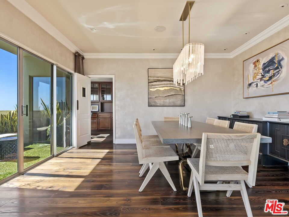 10701 Wilshire Blvd Unit: PH B
