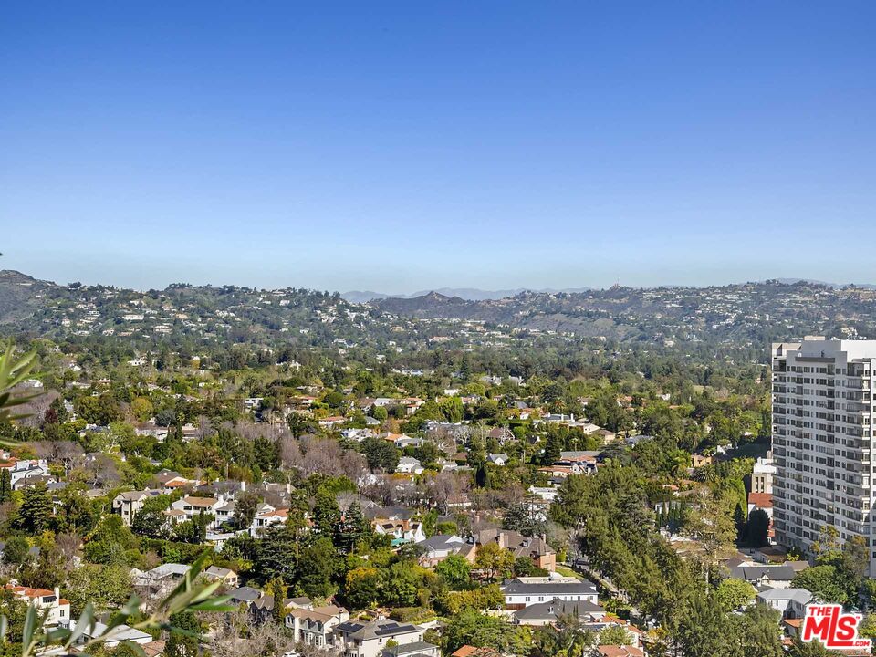 10701 Wilshire Blvd Unit: PH B