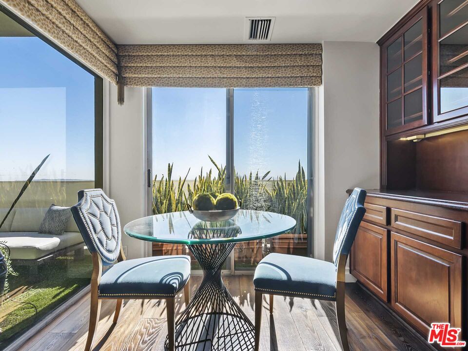 10701 Wilshire Blvd Unit: PH B