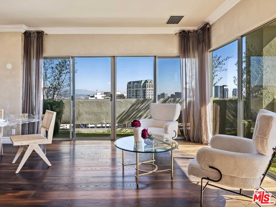 10701 Wilshire Blvd Unit: PH B