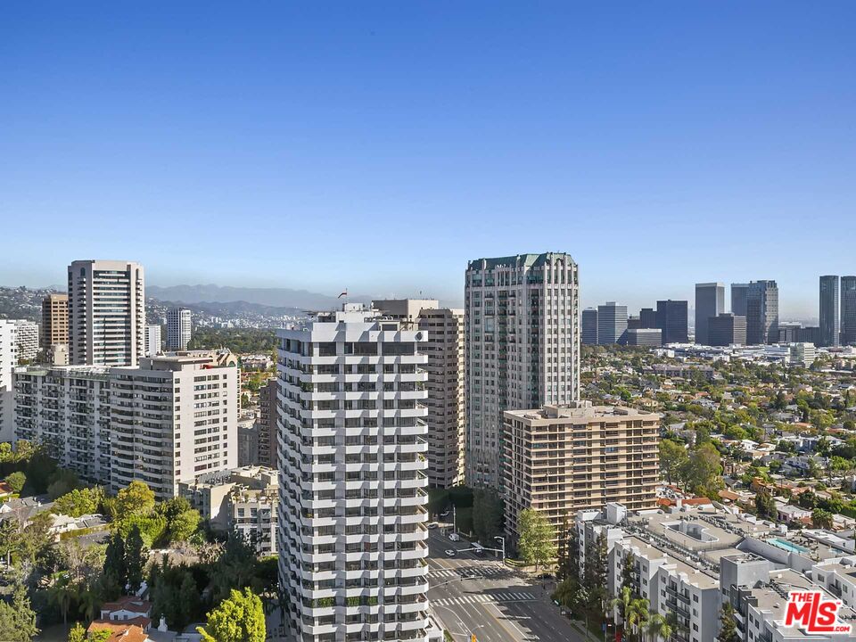 10701 Wilshire Blvd Unit: PH B
