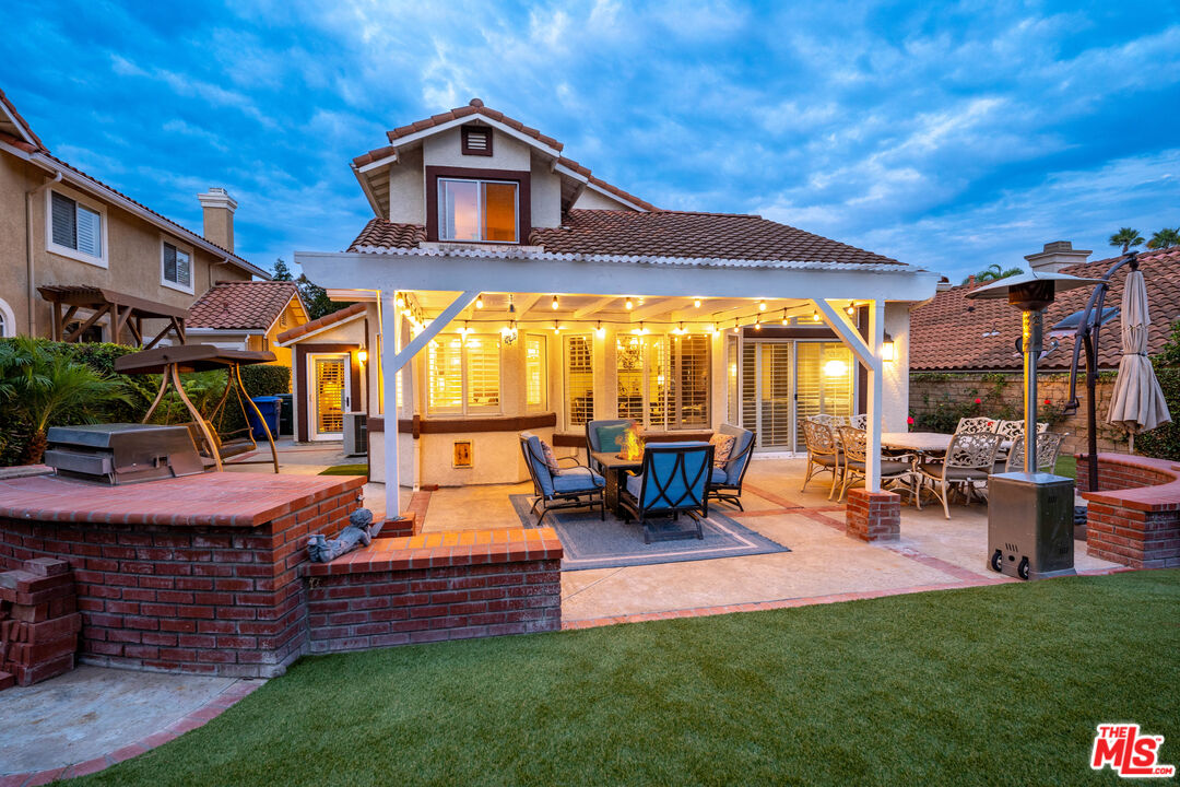 1708 Blossom Ct