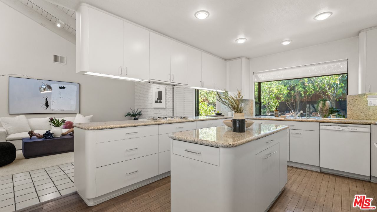 2958 Tiffany Cir