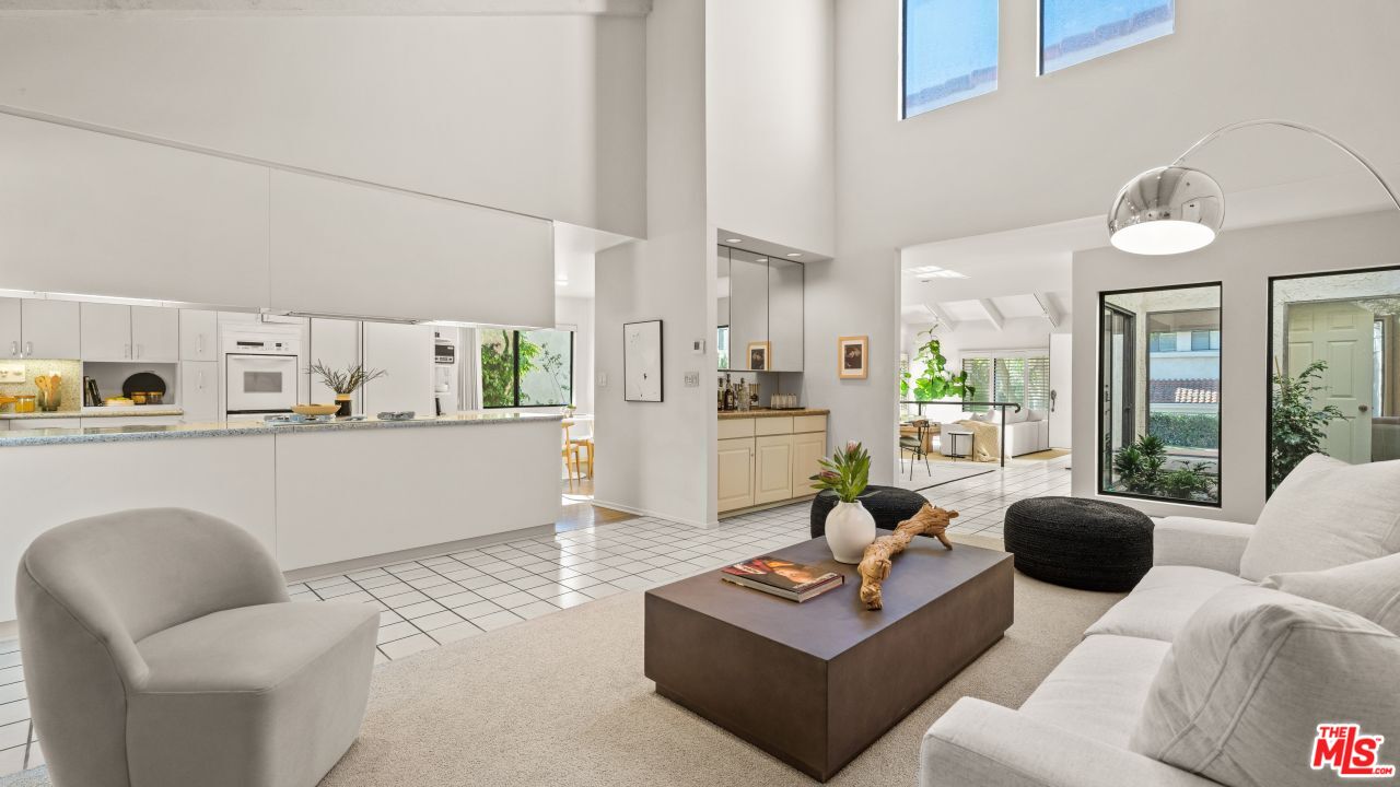 2958 Tiffany Cir