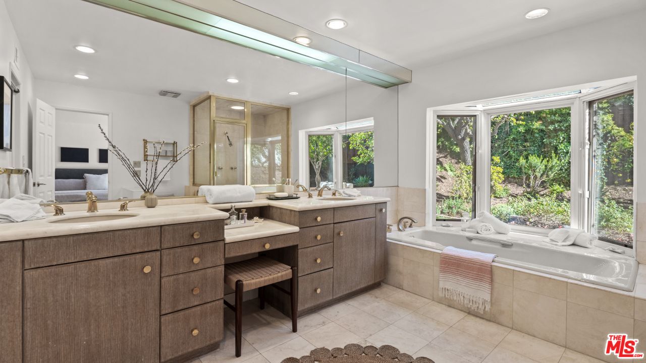 2958 Tiffany Cir