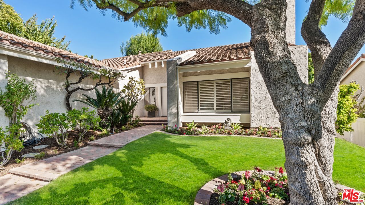 2958 Tiffany Cir