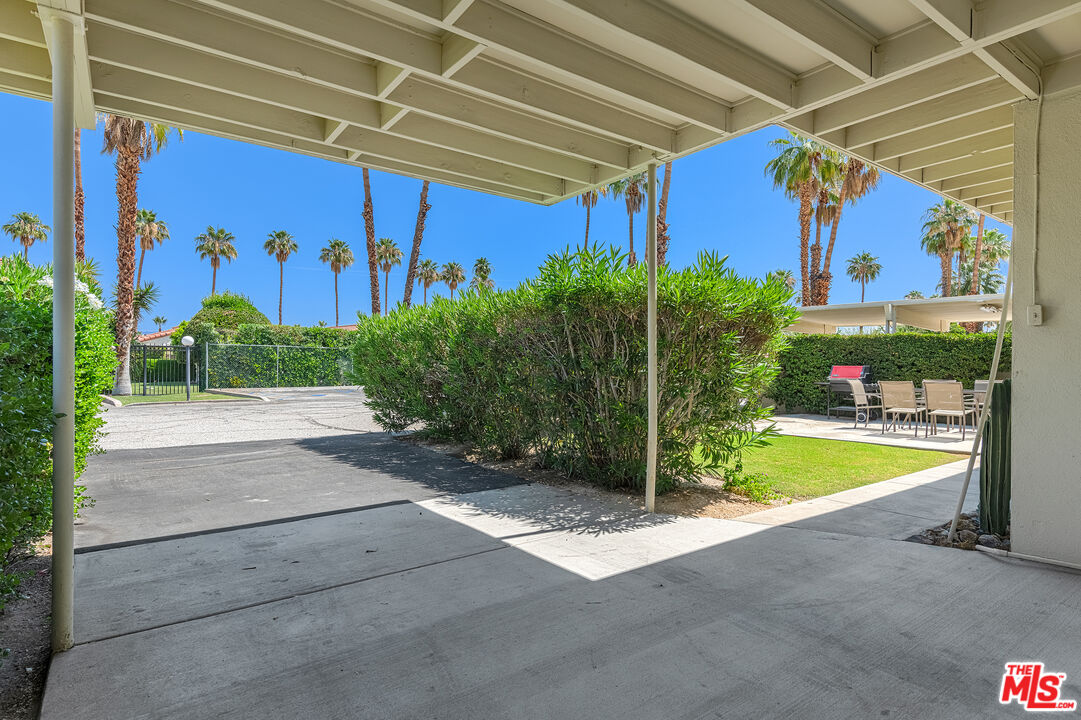 1881 S Araby Dr Unit: 15