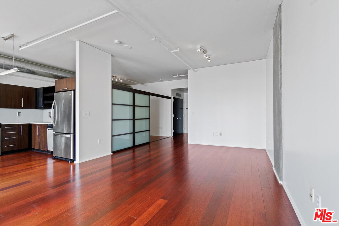1100 S Hope St Unit: 1506