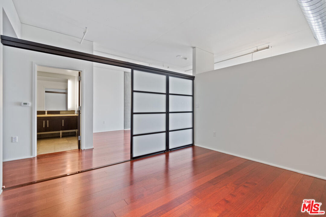1100 S Hope St Unit: 1506