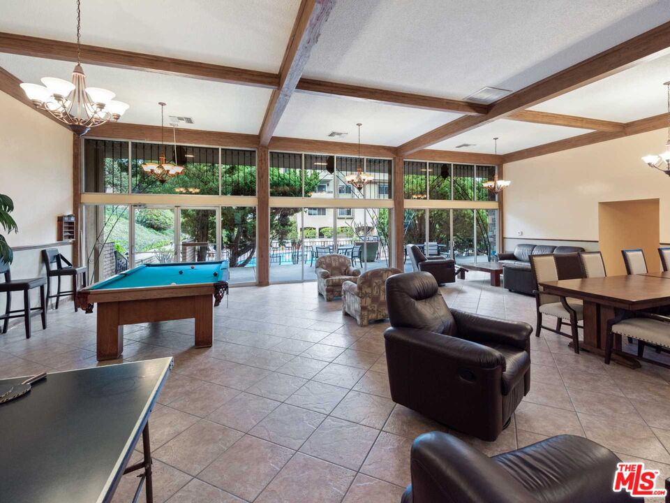 6748 Hillpark Dr Unit: 407
