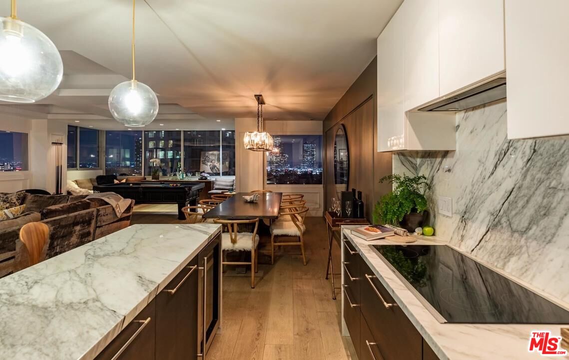 875 Comstock Ave Unit: 11B