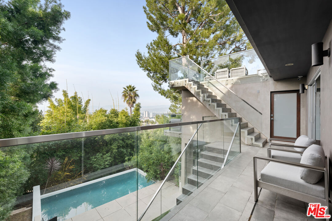 3419 Wonder View Dr