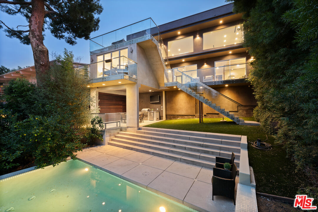 3419 Wonder View Dr