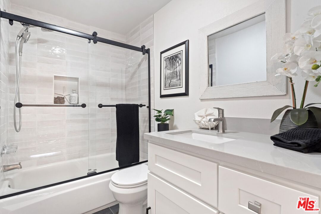 605 S Prospect Ave Unit: 304