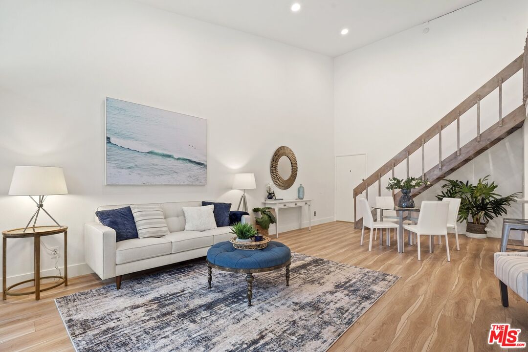605 S Prospect Ave Unit: 304
