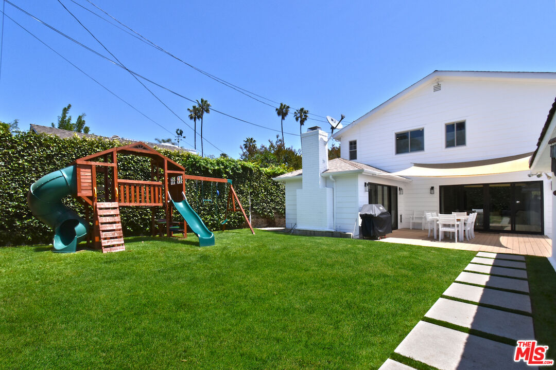 3517 Inglewood Blvd