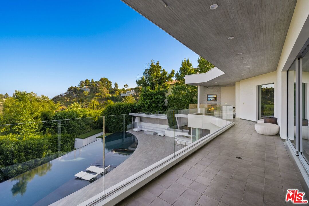 1518 BEL AIR RD