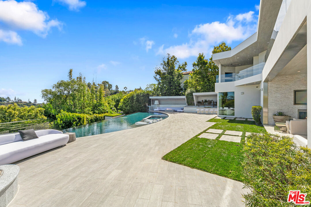 1518 BEL AIR RD