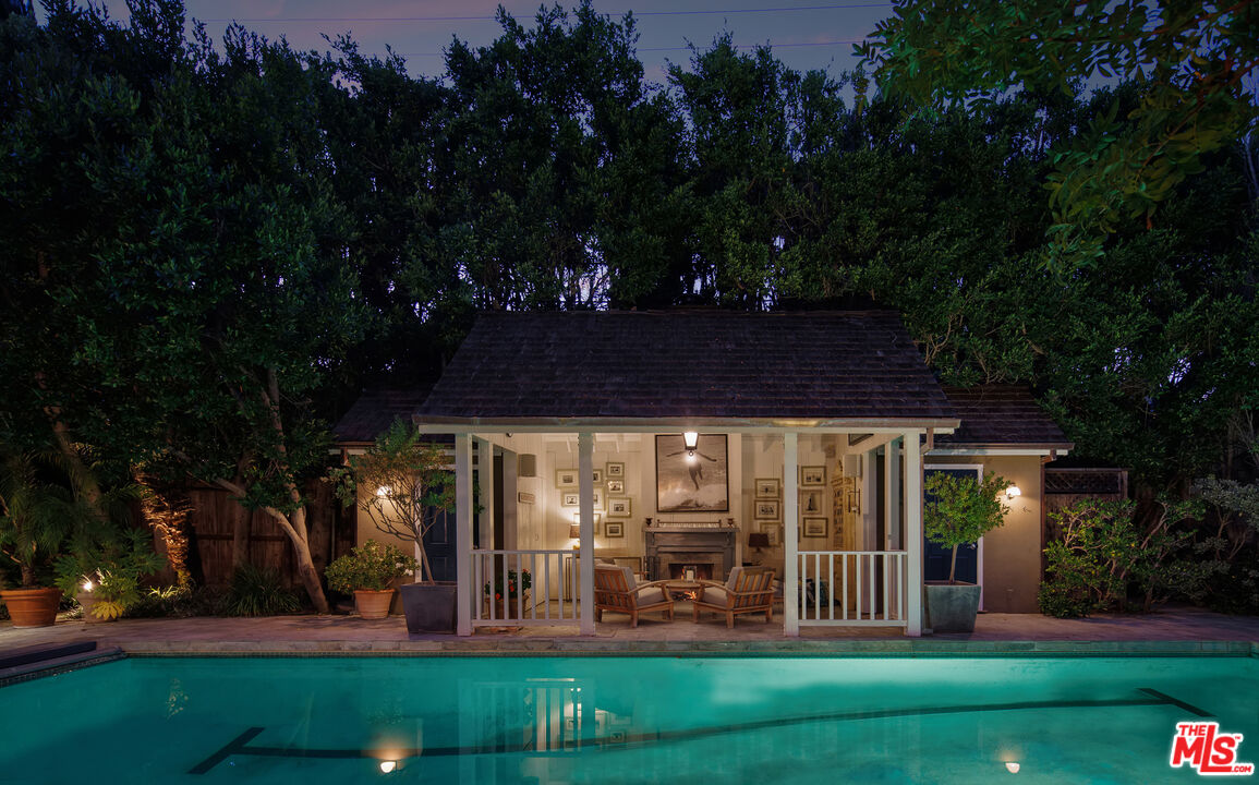 435 Marguerita Ave