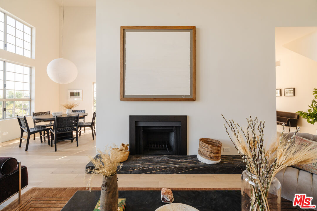 100 N Wetherly Dr Unit: PH D
