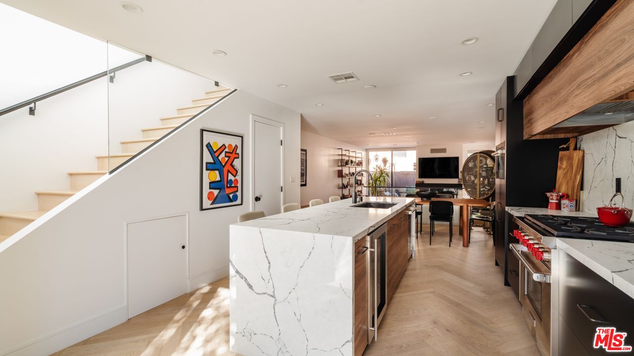 1033 Carol Dr Unit: T14