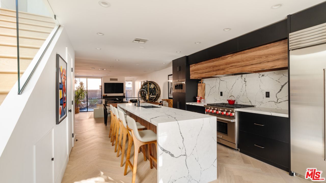 1033 Carol Dr Unit: T14
