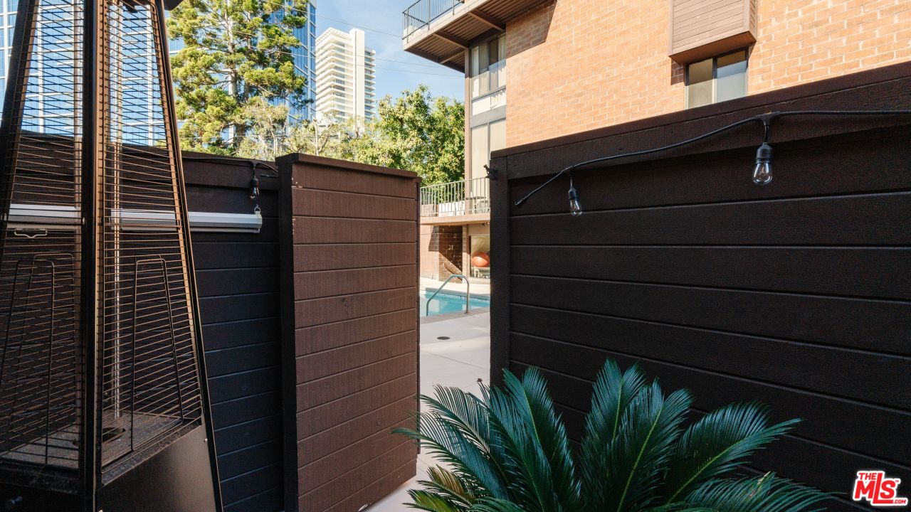 1033 Carol Dr Unit: T14