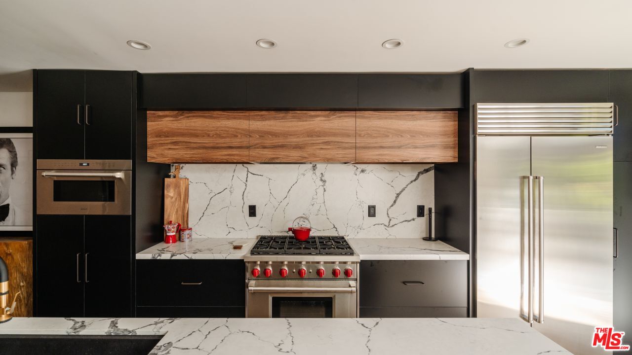 1033 Carol Dr Unit: T14
