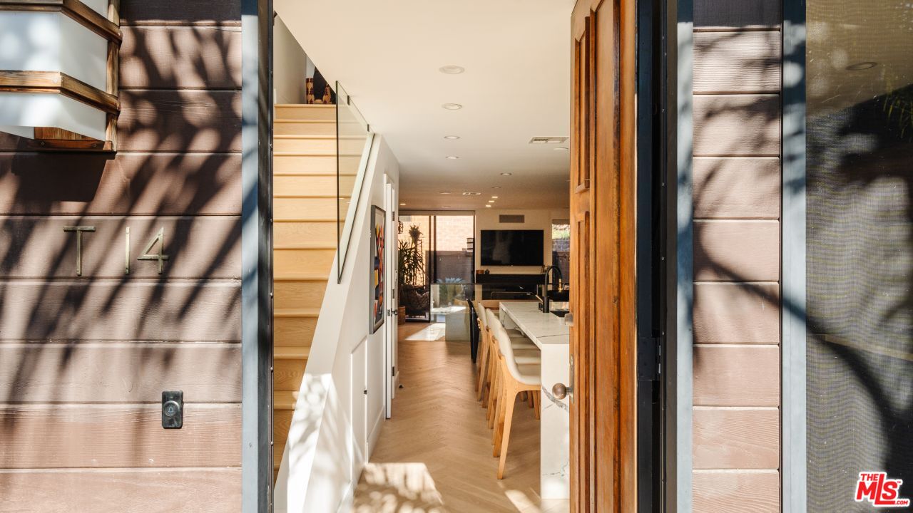 1033 Carol Dr Unit: T14