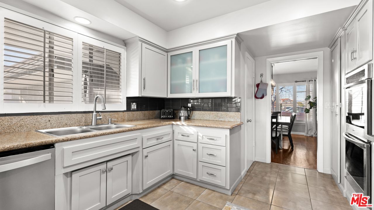 4542 Don Felipe Dr