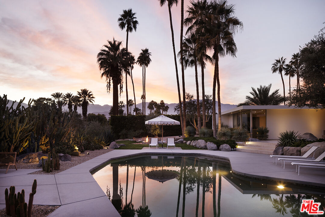 70889 Tamarisk Ln