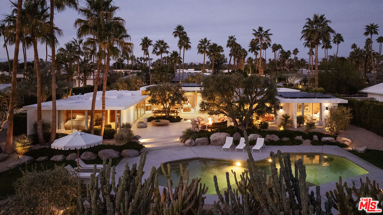 70889 Tamarisk Ln