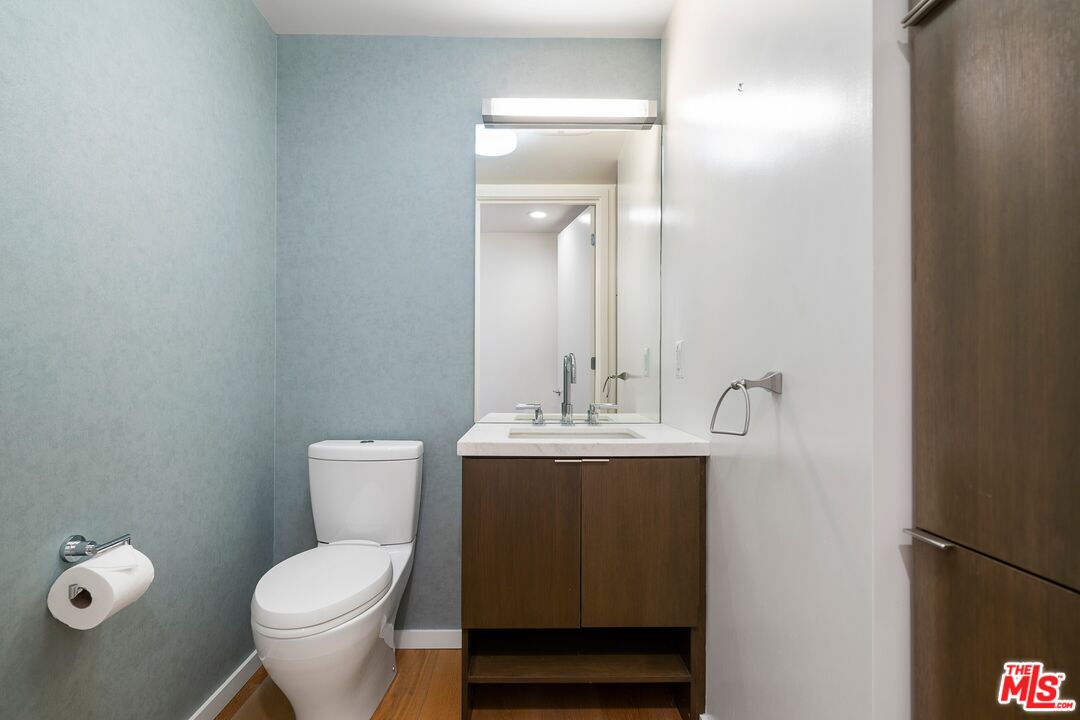 1705 Ocean Ave Unit: 302