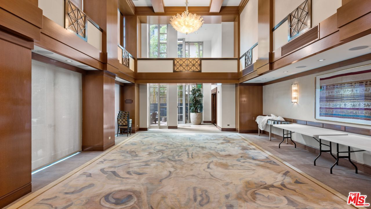 10580 Wilshire Blvd Unit: 5SW