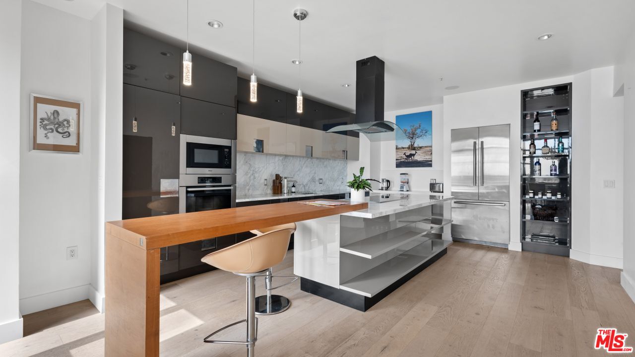 10580 Wilshire Blvd Unit: 5SW