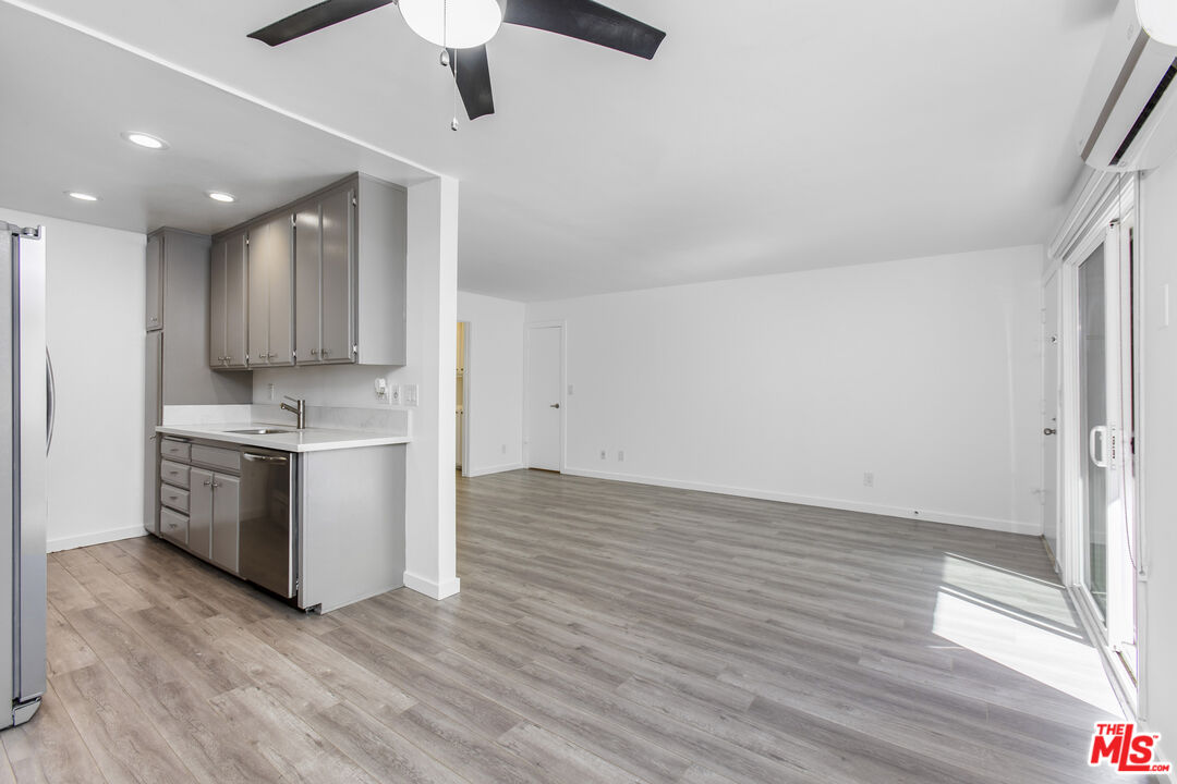 3756 Bagley Ave Unit: 103