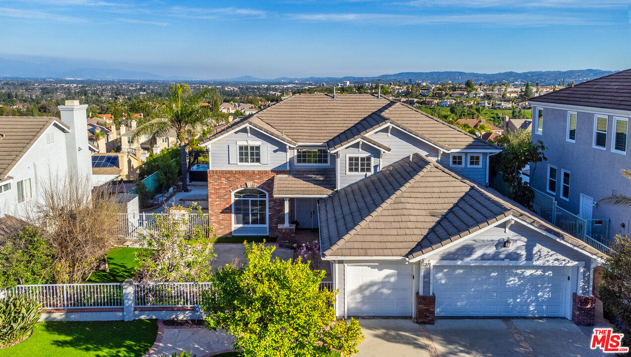 24701 Stonegate Dr